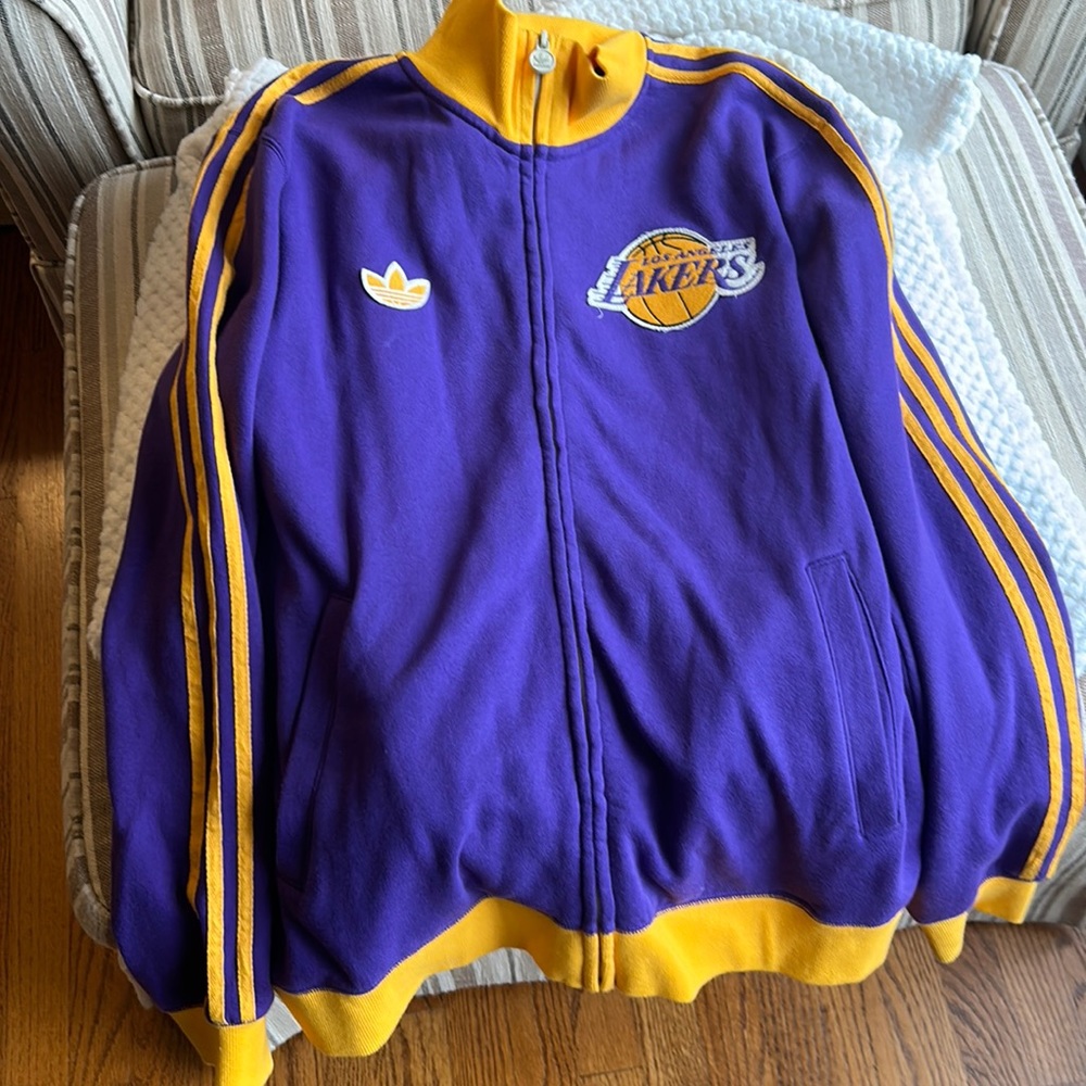 Adidas  throwback Lakers full zip